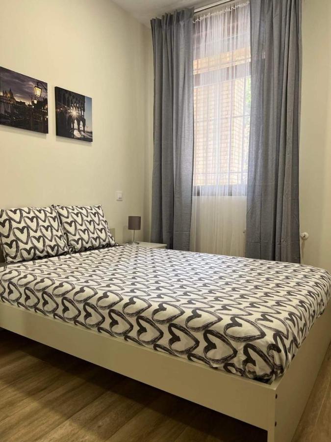 Pradalongo Apartment Madrid Ngoại thất bức ảnh